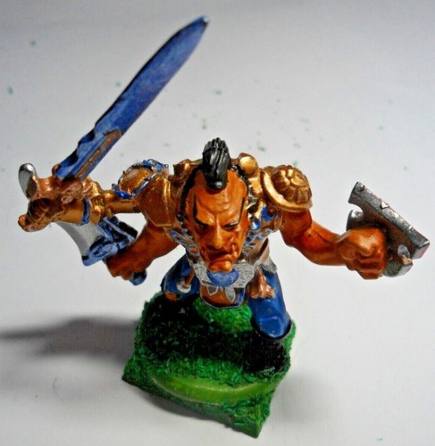 Warhammer Realm of Chaos Sigmar Conversion Plastic three arms Oldhammer R787 - Picture 4 of 4