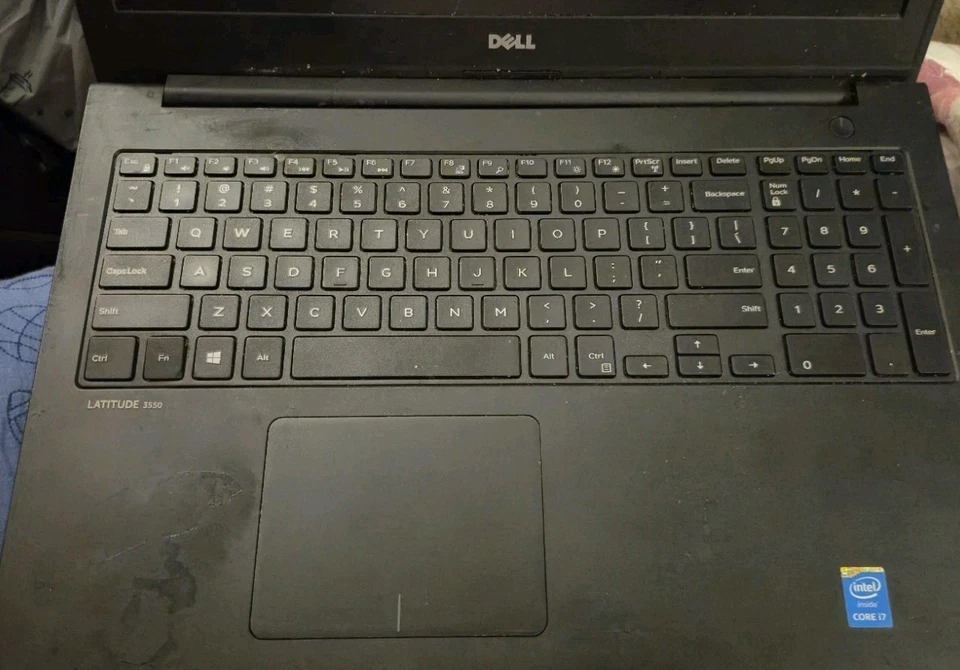 Dell Latitude 3550 15.6" Laptop - Intel Core i7 5th Gen - FOR PARTS  - No Power - Image 2 of 4