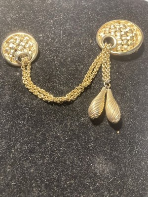 Rare Signed SARAH COVENTRY Gold Tone Dangle Double Brooch pin Old Vtg 3-D Weave
