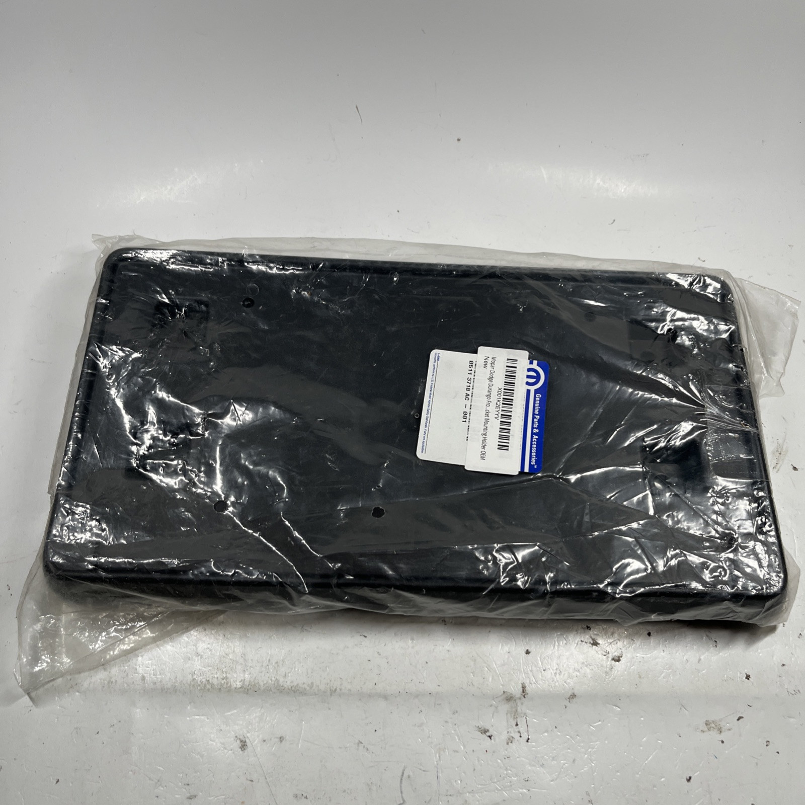 OEM Dodge Durango Front License Plate Bracket 2014-2020 w/Screeds #05113718AC