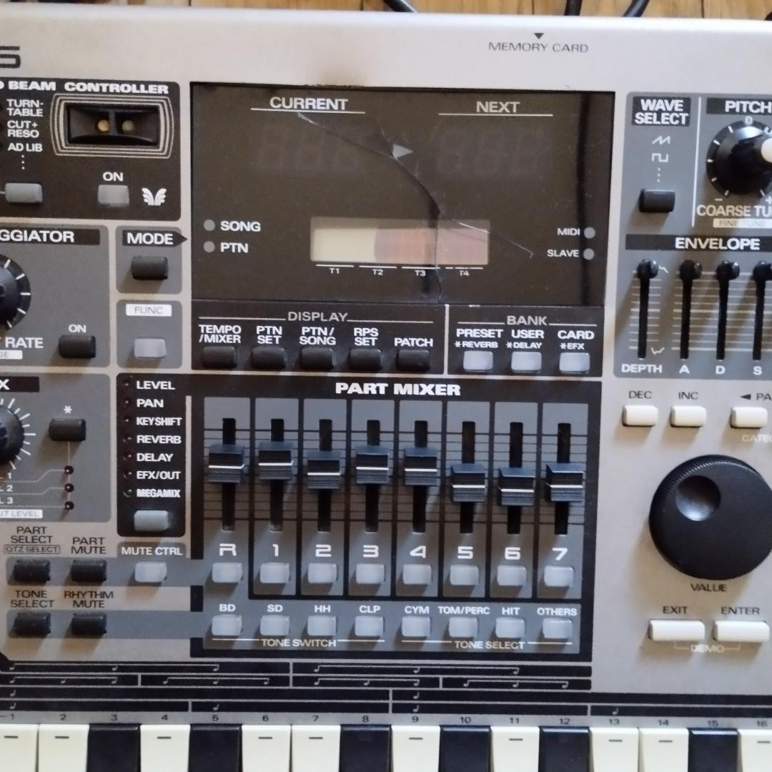 Roland MC-505 Groovebox グルーブボックス ローランド Roland MC-505 Groovebox Vintage Synth & Sequencer Good GP | eBay