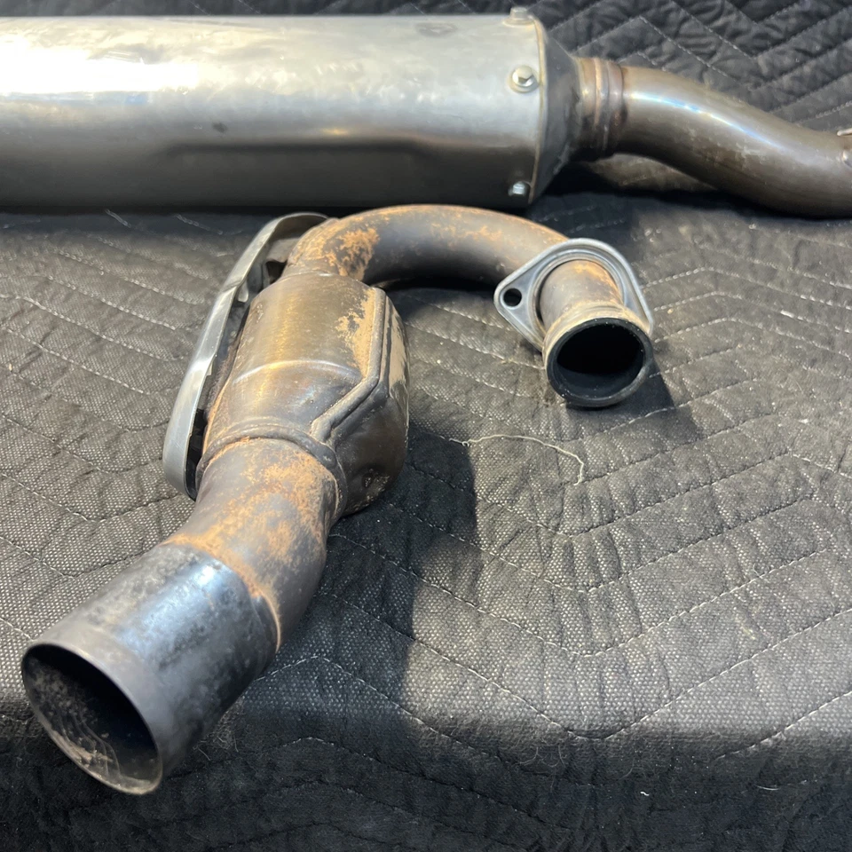 Silenciador silenciador escape OEM 17 18 19 KAWASAKI KX 250F KX250F 18100-0587 2019 Foto 2 de 4