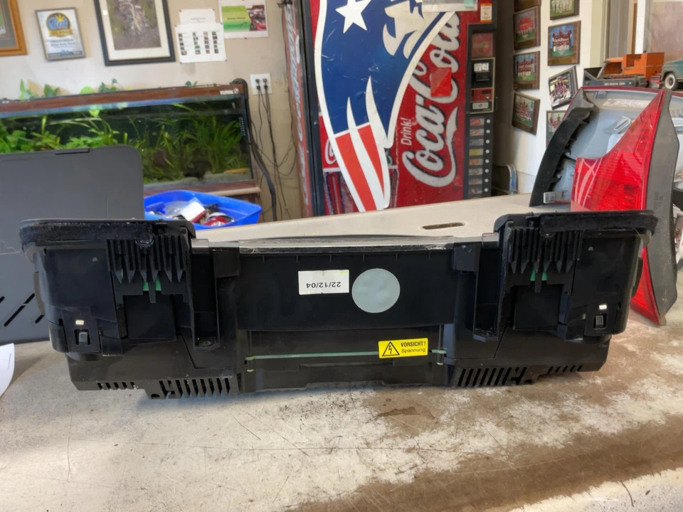 Velocímetro 2005 AUDI A4 WAGON CUADRO DE INSTRUMENTOS MPH 158 K VIN POSTERIOR Foto 3 de 4