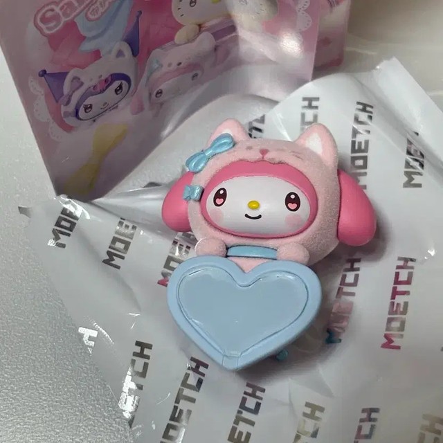 Miniso Sanrio My Melody Hipper Figure