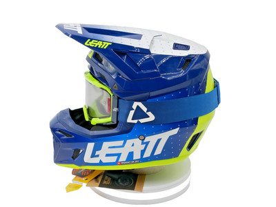 Leatt Moto 8.5 V24 Helmet Kit w/5.5 Goggles Blue Size XL - 1024060124