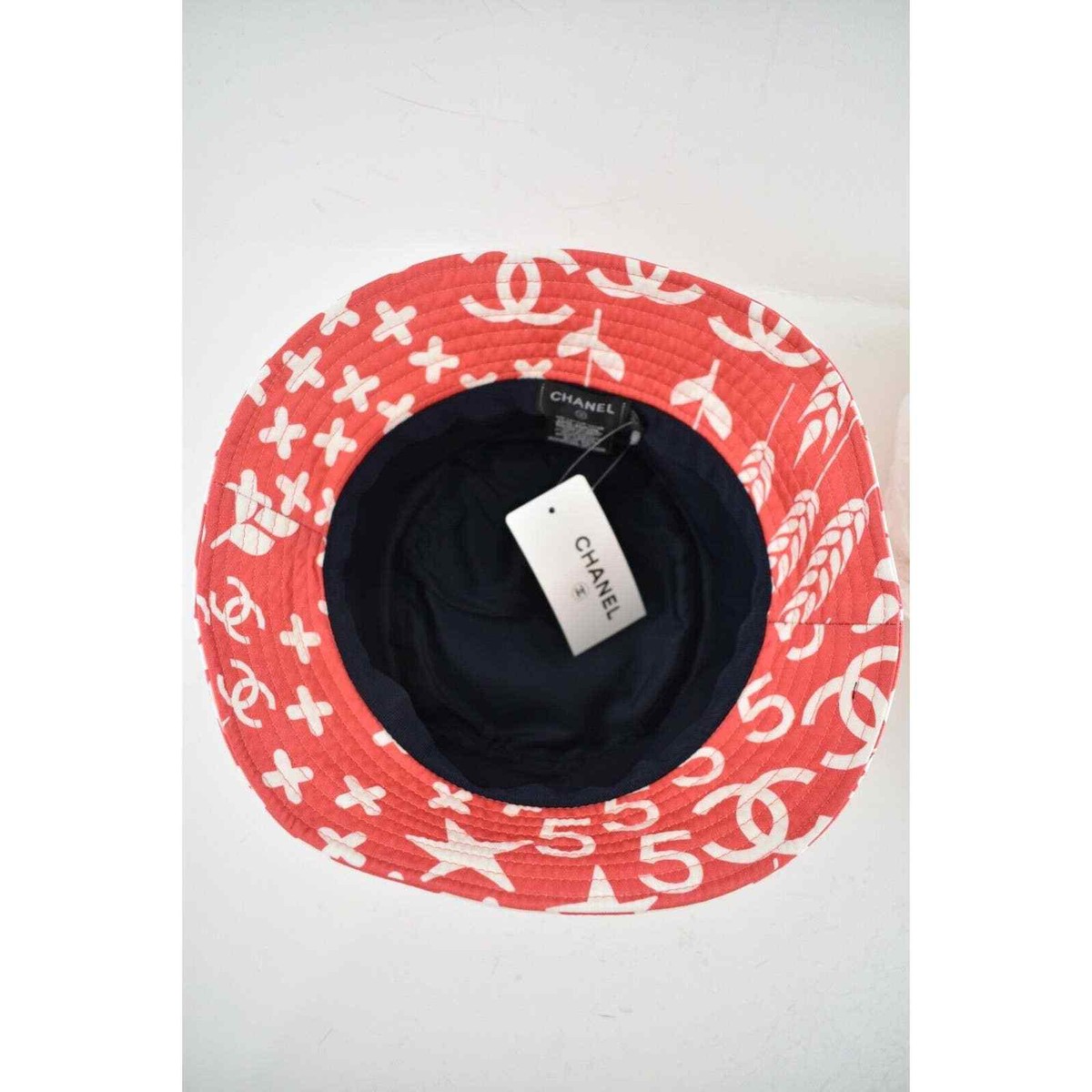 Chanel 22P Coral Red White Graffiti CC Silver Logo Sun  display picture 1