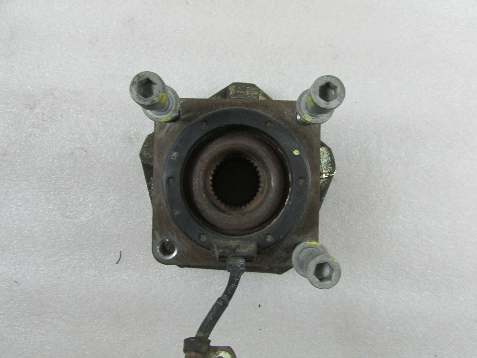 2002 Maserati Coupe, Spyder, Wheel Hub Bearing, Used, P/N 185564