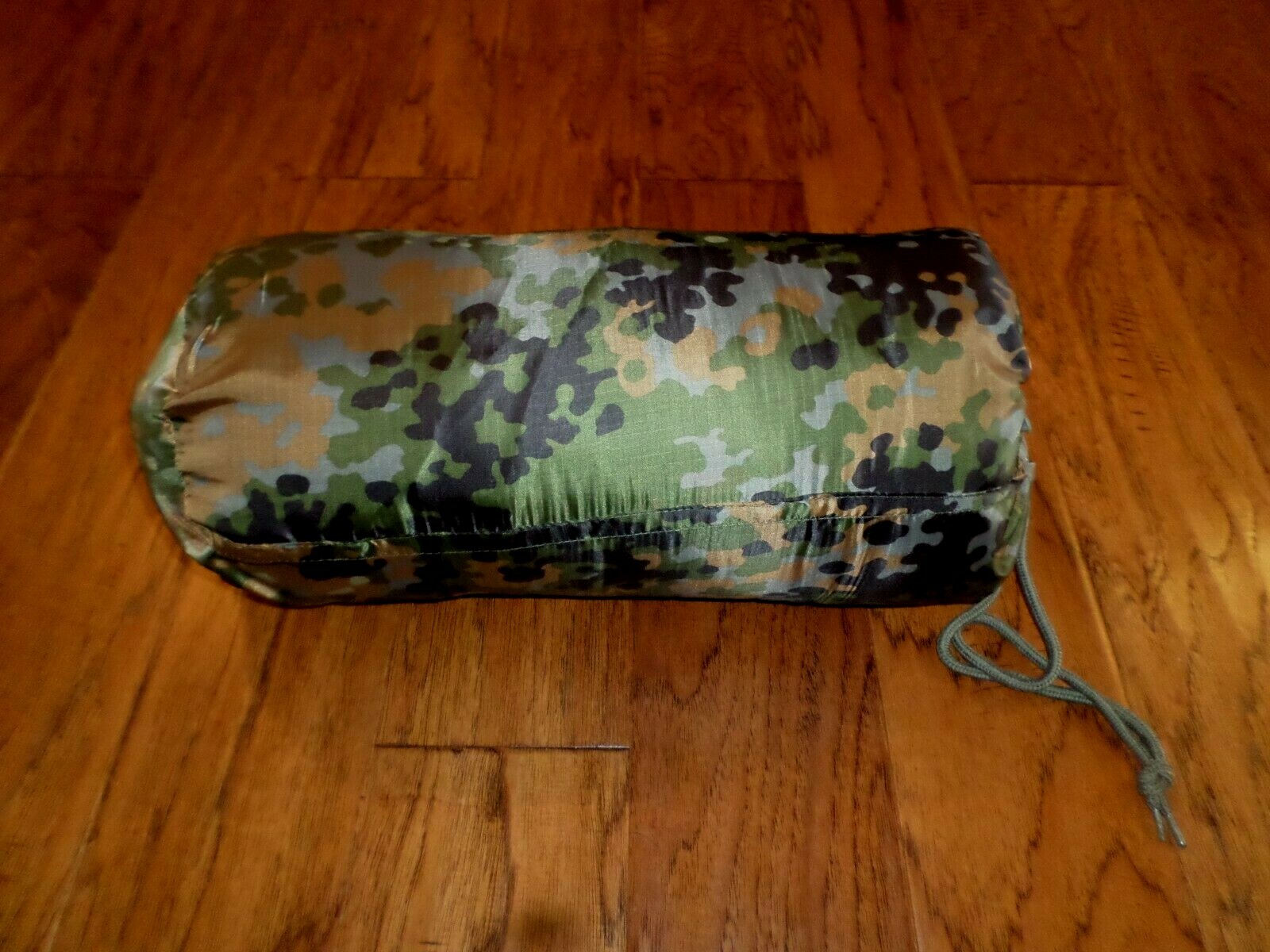 German Military style Poncho Liner Wet 