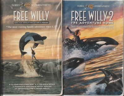1993 FREE WILLY & 1995 FREE WILLY 2 The Adventure Home VHS Movie Bundle 2 Movies