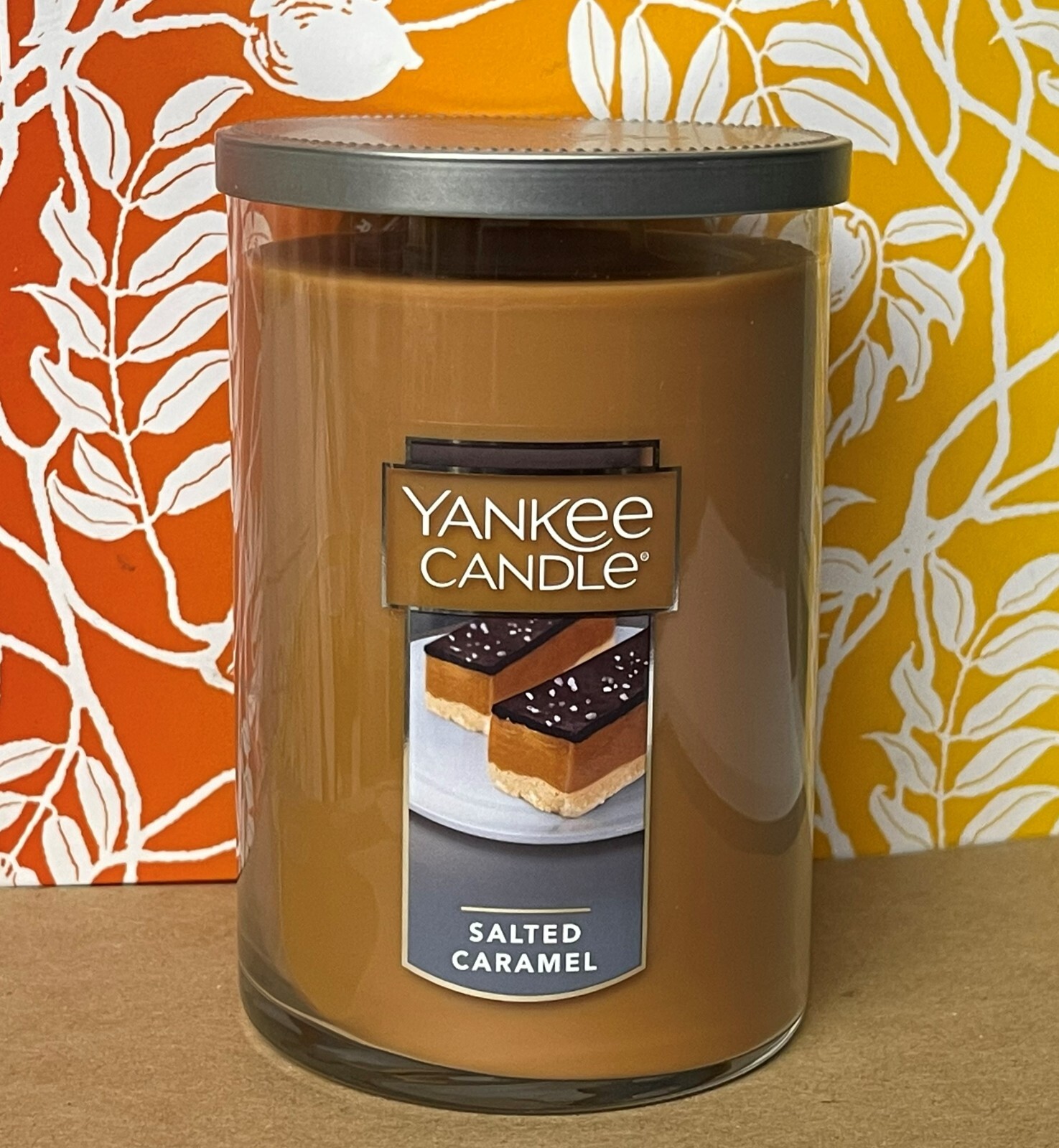 Yankee Candle Large Tumbler Scented Candle with up to