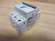 Allen Bradley 1492-CB3G100 Circuit Breaker 1492CB3G100 Series B