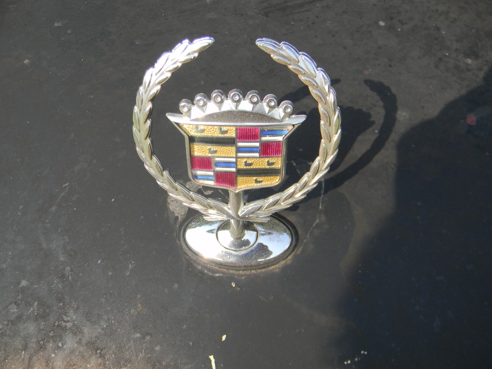 Picture 1 of 3