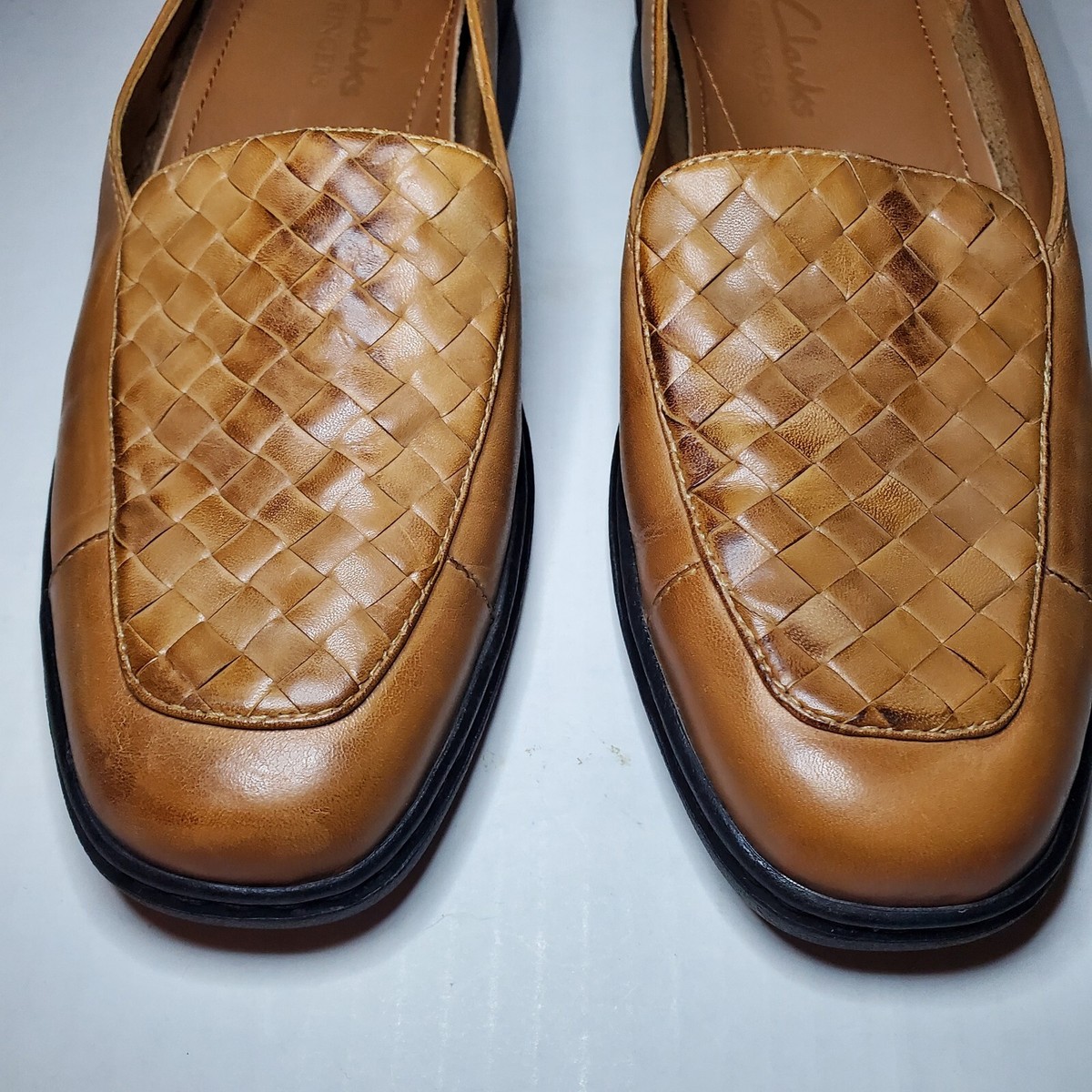 Clarks Springers Brown Tan Woven Intrecciato Leather Loafers  display picture 1
