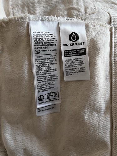 Levis Ivory Ex-Boyfriend Trucker Jean Jacket Size LARGE Classic New Cotton - Picture 10 of 11
