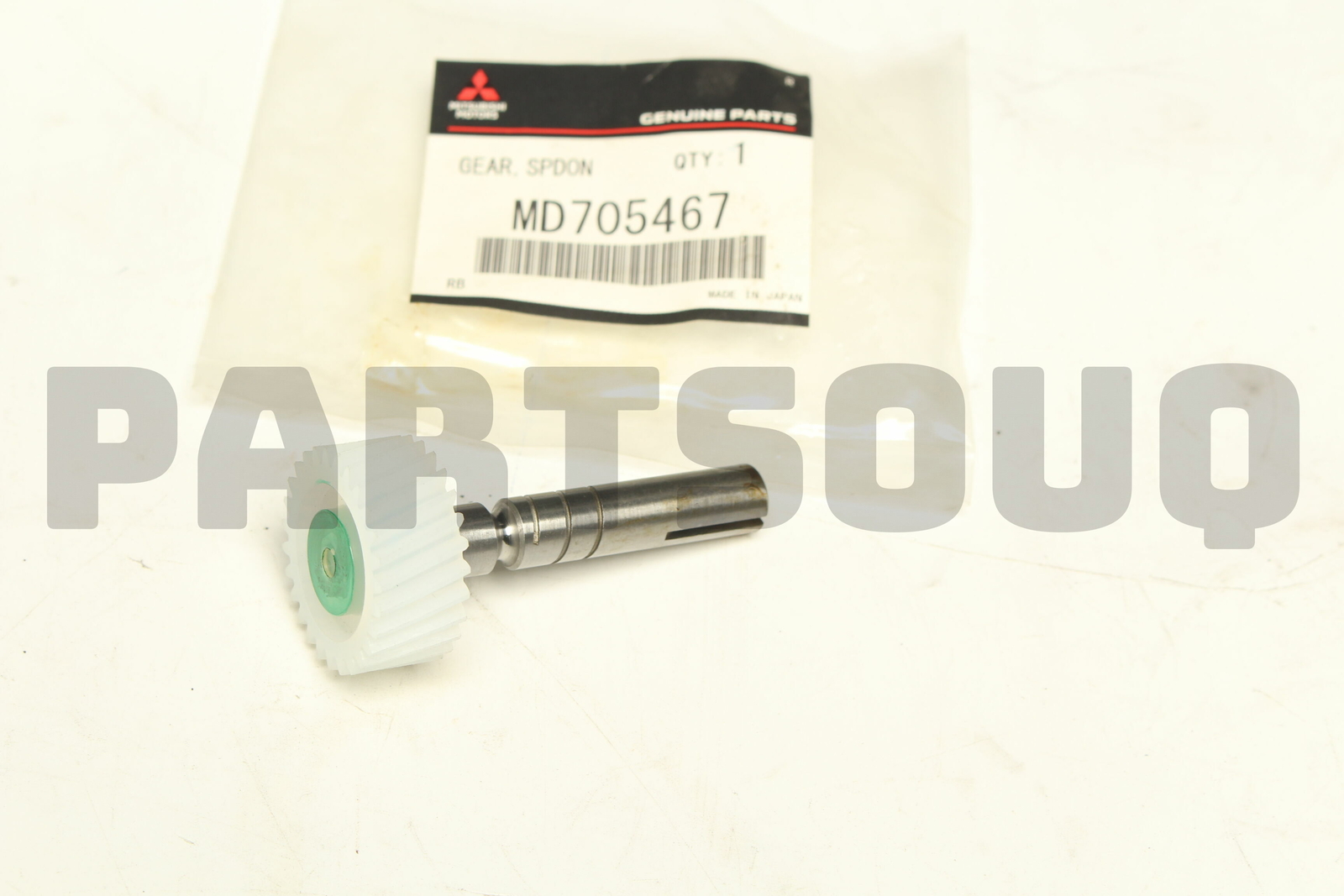 MD705467 Genuine Mitsubishi GEAR,SPEEDOMETER DRIVEN | eBay