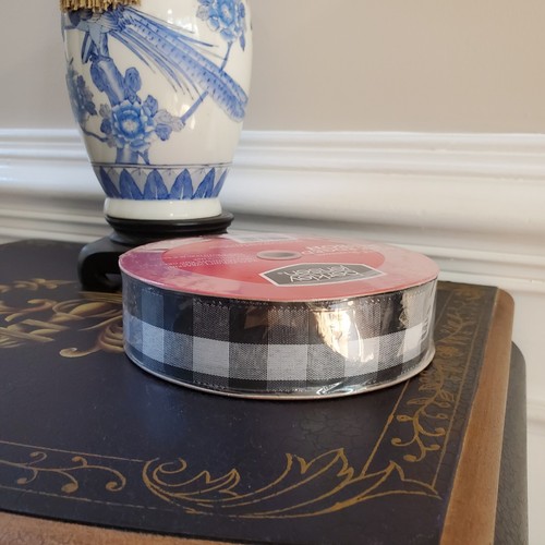 Black & White Checked Wired Edge Ribbon 50 yards Berkey Jensen Premium 1.5" Wide - Picture 21 of 24