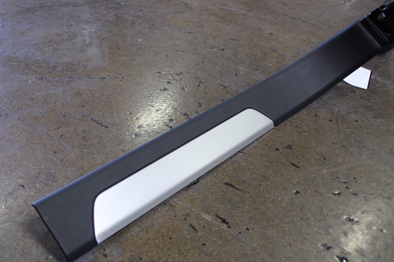 Lamborghini Urus, LH, Left, Sill Trim Panel, Nicked, Used, P/N 4ML853369B