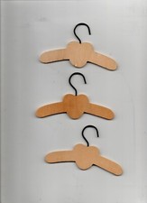 3 VTG MINIATURE WOOD and WIRE DOLL CLOTHES HANGERS Taiwan 4.5 inches HEART CENTR