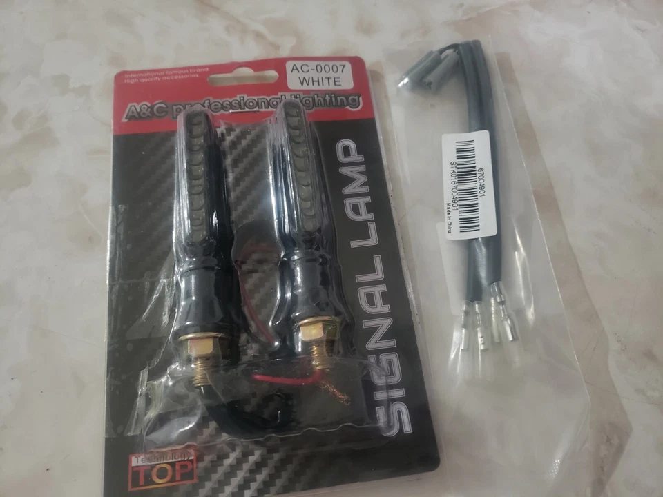 Yamaha R6 R1 R3 LED señales de giro intermitentes fluidos + adaptadores de cable  Foto 4 de 4