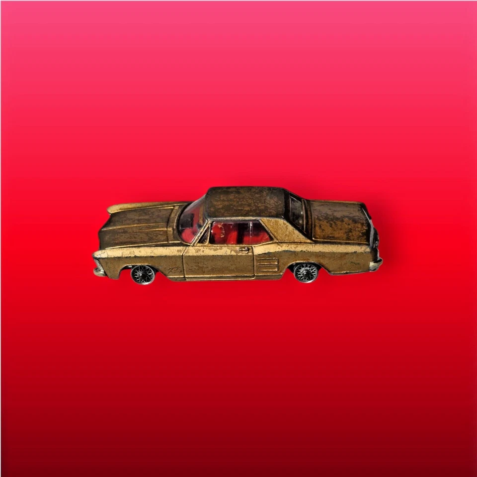 De colección Corgi #245 Buick Riviera dorado con Trans-O-Lite 1964 coleccionable sin caja Foto 2 de 4