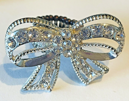 Rhinestone Bow Ring - Silver tone - Stretch Band