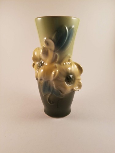 Royal Copley Flower Vase “Carol’s Corsage” Vintage Green And Yellow - Picture 3 of 6