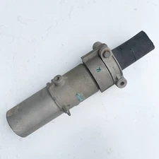 Appleton AP40044E 400A 4P 4W Grounding Style 1 Receptacle 