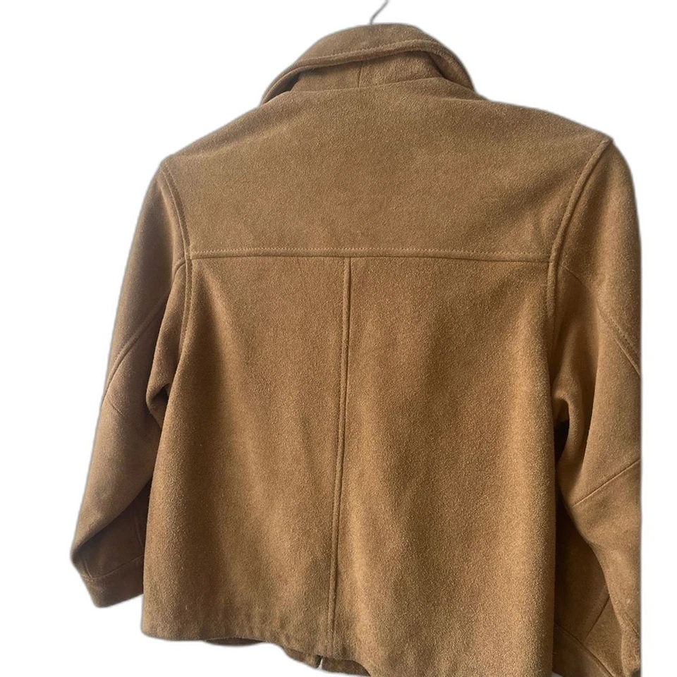 Chaqueta con cremallera de cuero gamuza para niños talla S 5/6. Foto 4 de 4