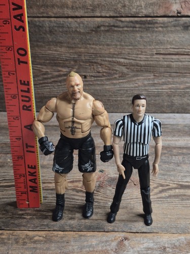 Ultimate Referee With Deluxe Articulation/Brock Lesnar for WWE Figuren Konvolut - Bild 17 von 17