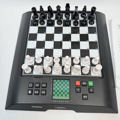 Millennium Chess Genius Electronic Chess M810 Digital Electronic Chess + pieces