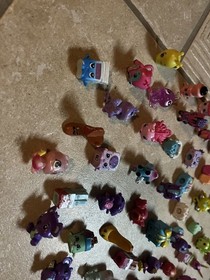 Shopkins / Hatchimals Figures !!!!