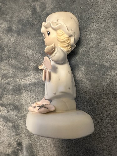 Precious Moments YOU HAVE TOUCHED SO MANY HEARTS Figurine #E-2821 1983 w/Box - Picture 2 of 9