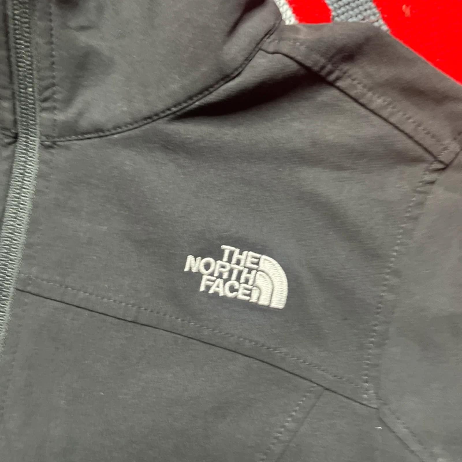 The North Face Women’s Black Full Zip Lightweight Jacket | M image 2