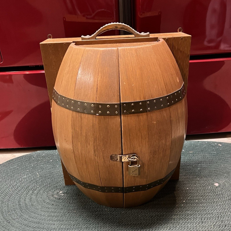 Portable Barrel-Shaped Wooden Bar Cabinet w/ Handle & Glassware Set, 11 Cap