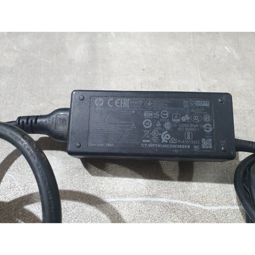 HP HSTNN-DA40 AC Power Adapter 19,5V 2,31 Amp 45W für Elitebook TPN-C125 Laptops