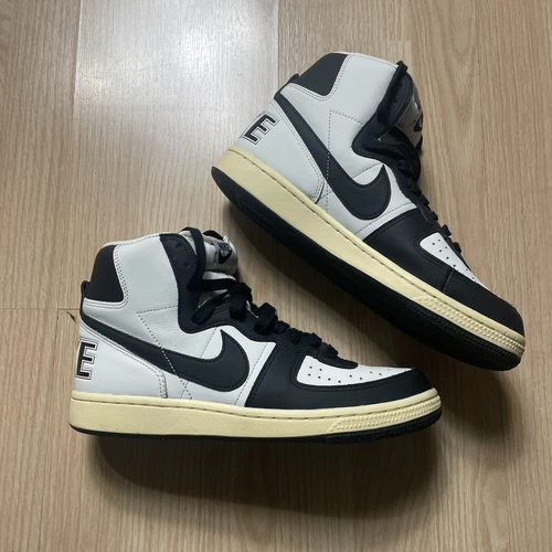 Size 8.5 - Nike Terminator High Vintage Panda
