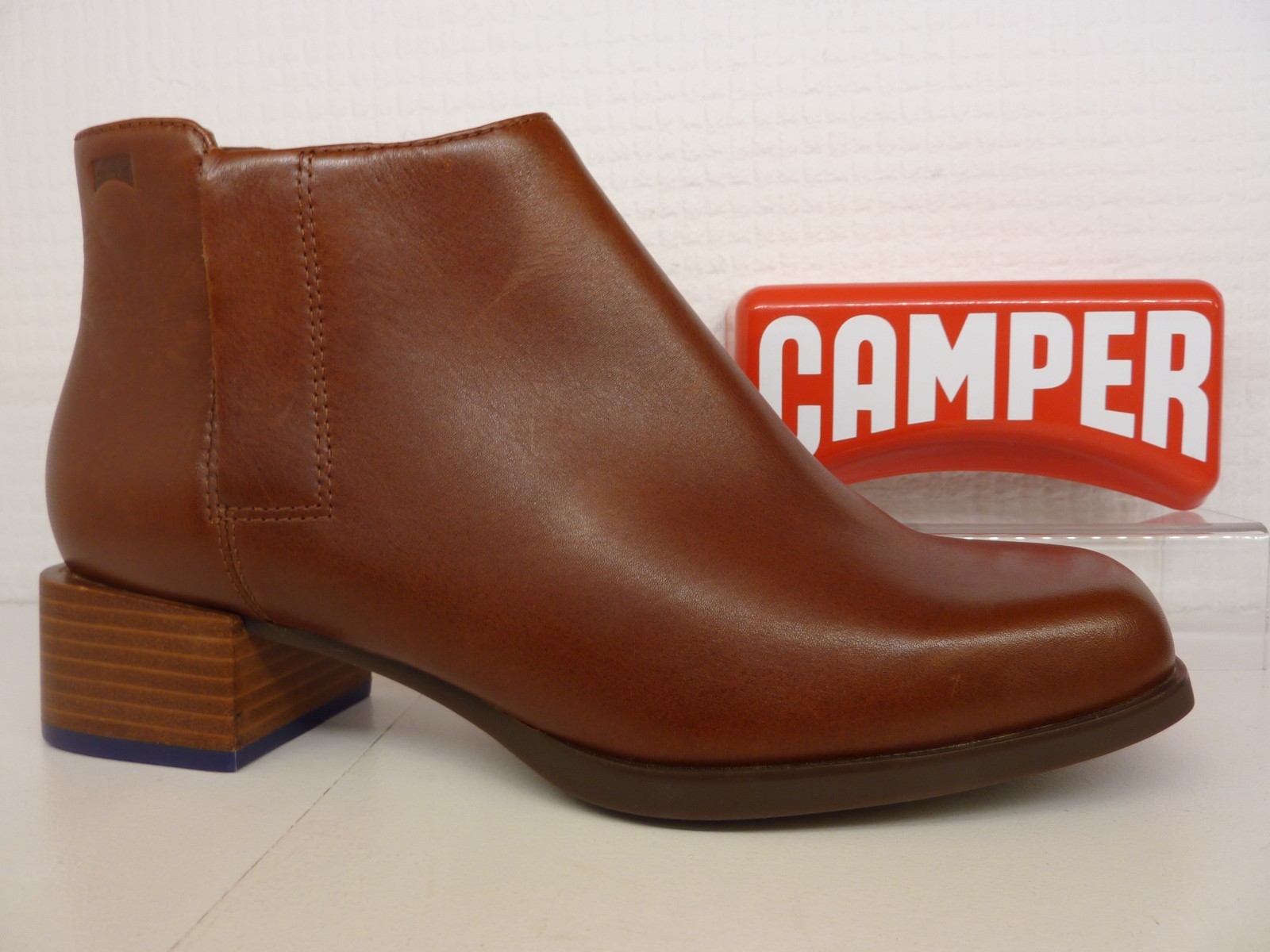 CAMPER K400111-004 Kobo TAN BROWN IN PELLE Super Morbido Stivale Chelsea Alla Caviglia Scarpa CAMPER K400111-004 Kobo TAN BROWN Morbido IN PELLE Super Morbido BROWN Stivale Chelsea Alla Caviglia Scarpa 1e3e57