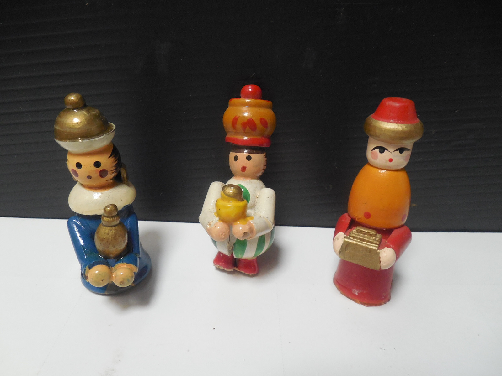 Pyramiden Zubehör 3 Figuren aus Holz H - 5,5cm