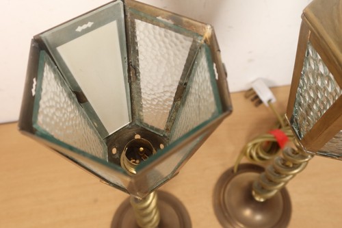 Vintage Pair of Brass Lantern Table Lamp Post Peerage England Barley Twist 50cm - Foto 14 di 24
