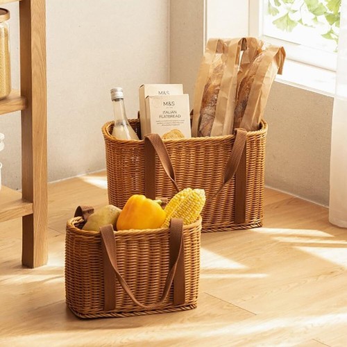 Versatile 18-Liter Wicker Storage Basket with Cloth Handles for Home & Garden - Picture 8 of 8