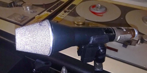 AKG Mikrofon | Modell: D202 C3 mit Großtuchel + Case