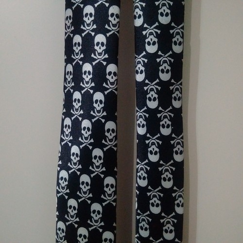new Urban Outfitters skull print neck tie,Black&White,women/men,satin,punk - Foto 18 di 18