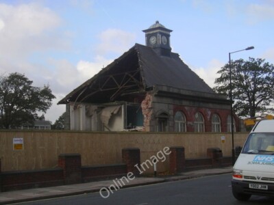 Photo 6x4 Demolition of Beechfield School on Chequer Road Doncaster  c2009