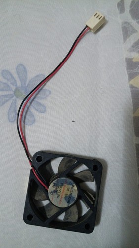Termal Manger Sleeve DC Fan 5010 DC 12V 0.1A Ventola quadrata 5 cm 2 fili 3 pin - Afbeelding 2 van 2