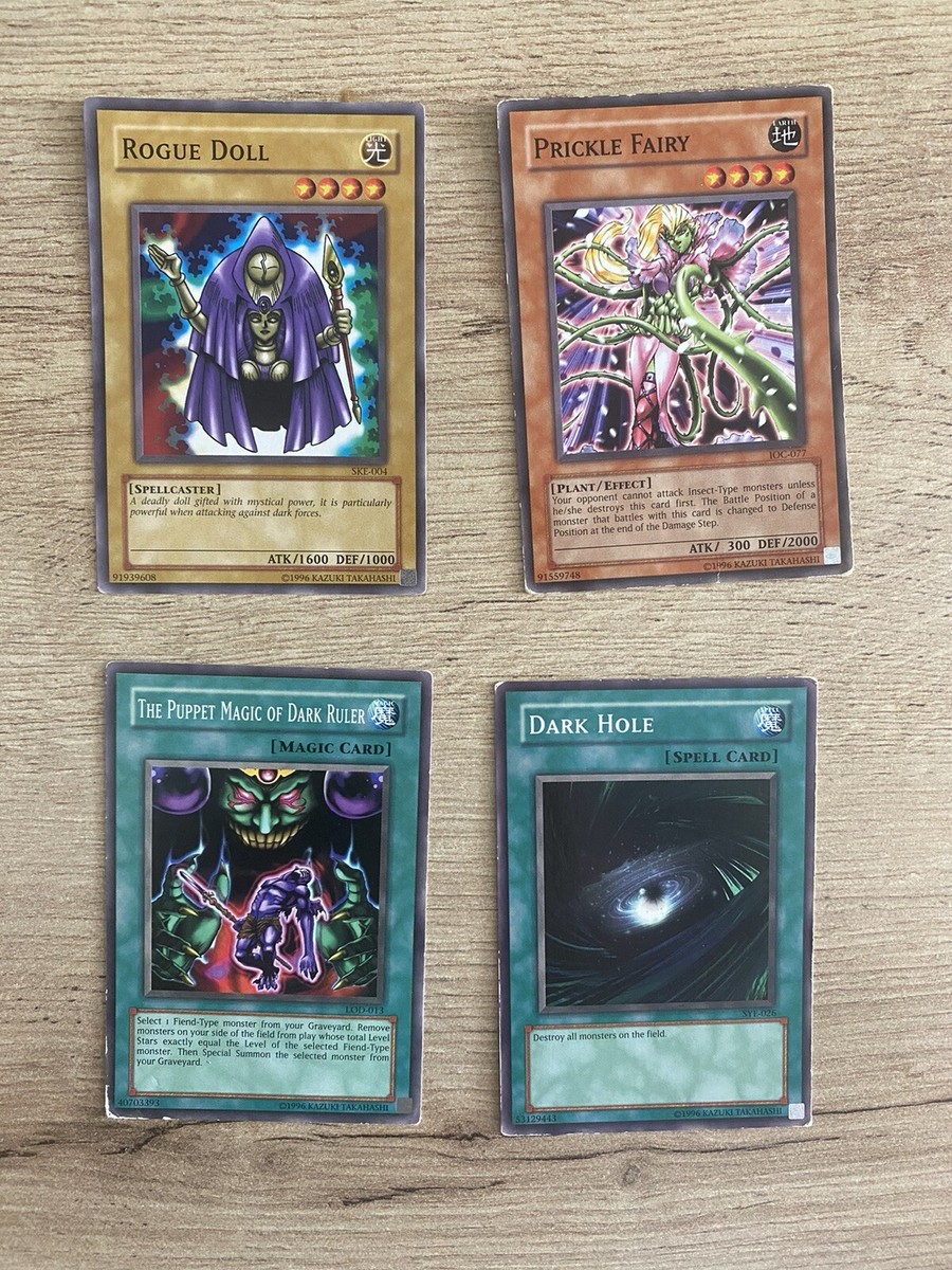 Yu Gi-Oh! Cards: Lots of 100+ Trading Cards
