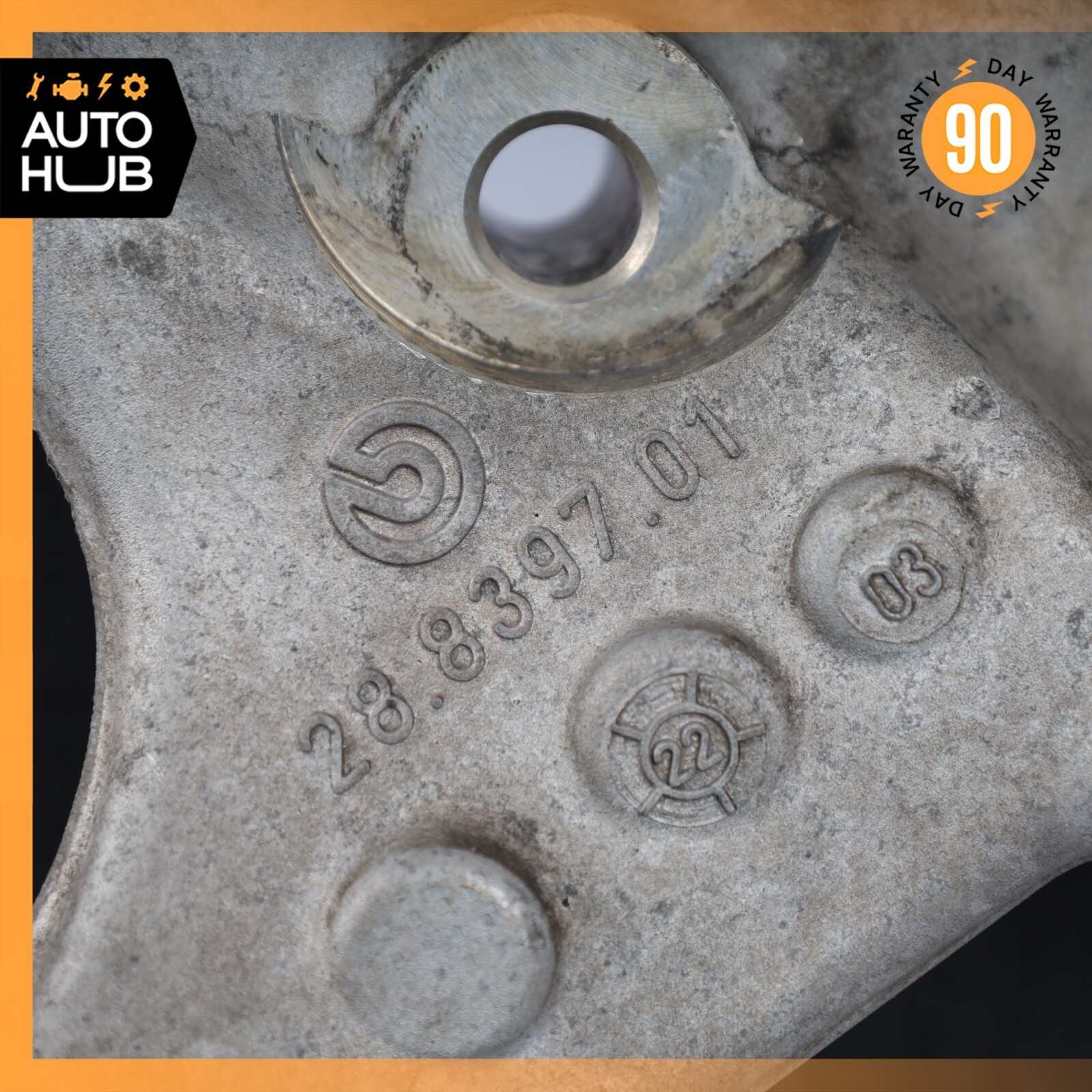 02-04 Maserati Spyder 4200 Front Left Driver Side Spindle Knuckle OEM