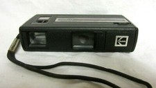 VINTAGE 1970s KODAK TELE INSTAMATIC 608 CAMERA w/ NO FILM COVER