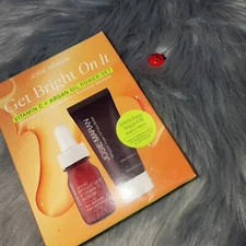 Josie Maran Get Bright On It The Glow Duo Kit - Vitamin C + Argan Oil Power Set