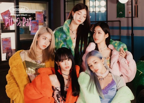 WOOAH 4th Single Album [Pit-a-Pat] Patter Ver CD+P.Book+3p Card+Poster+Sticker - Bild 11 von 18