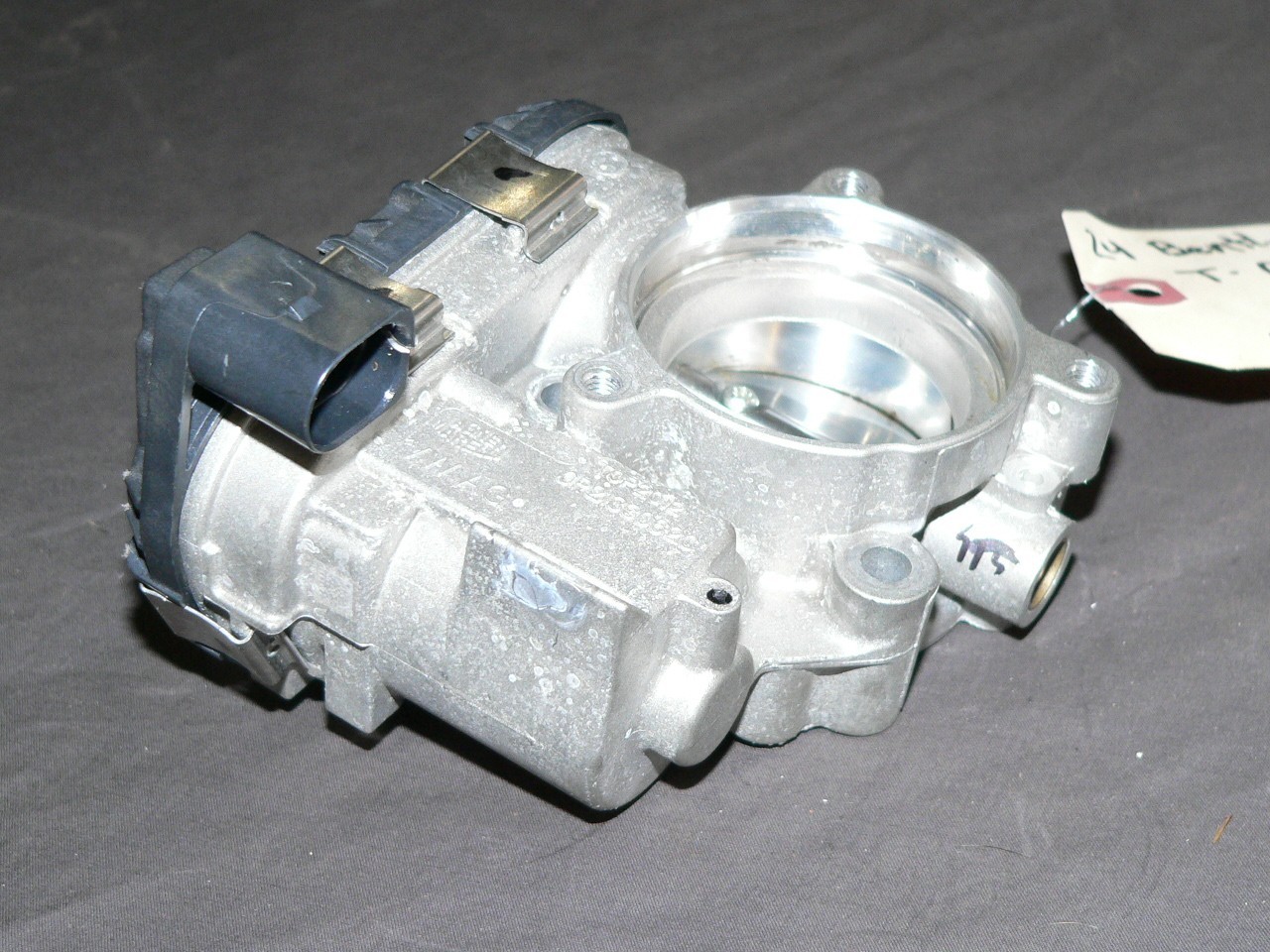Bentley Continental & Flying Spur 6.0 W12 0P2133062C Throttle Body right/left